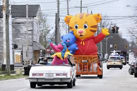 Month-long Ky. Derby Festival celebration kicks off with Zoeller Pump Company Touring parade