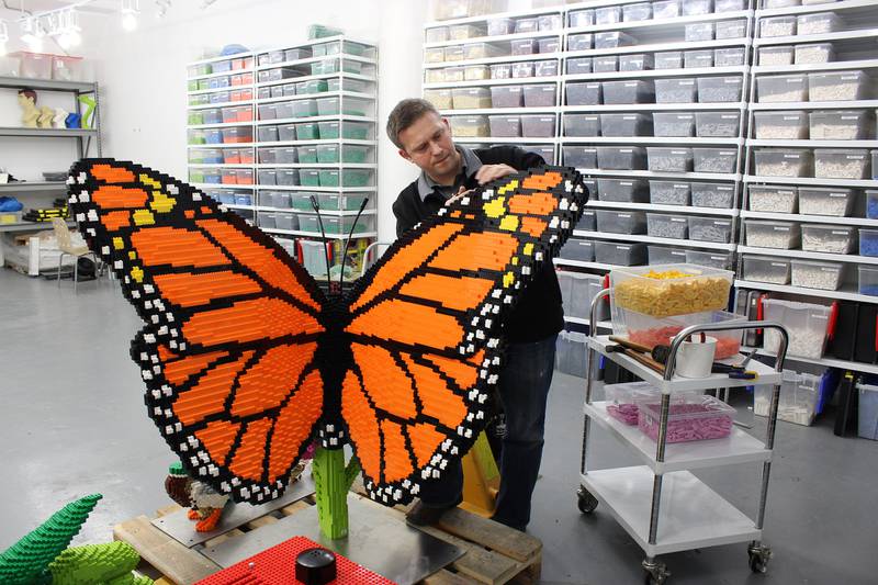 Louisville Zoo hosts ‘larger-than-life’ LEGO nature exhibit