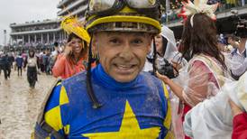 Here’s how Hall of Fame jockey Mike Smith keeps in shape at 55
