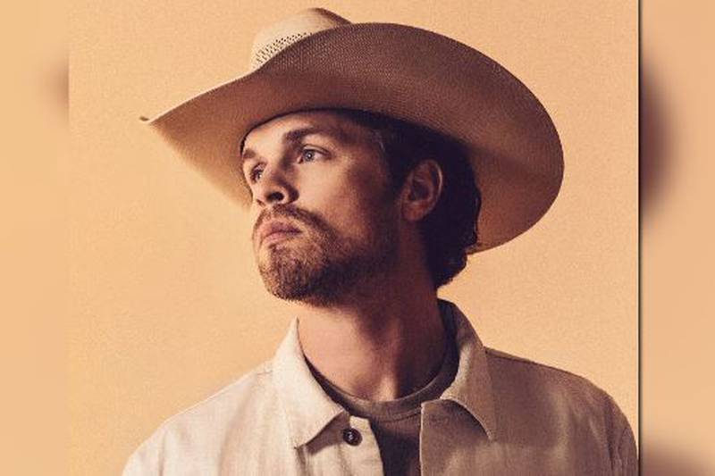 Paristown’s Rockin’ Derby Eve returns with country music star Dustin Lynch